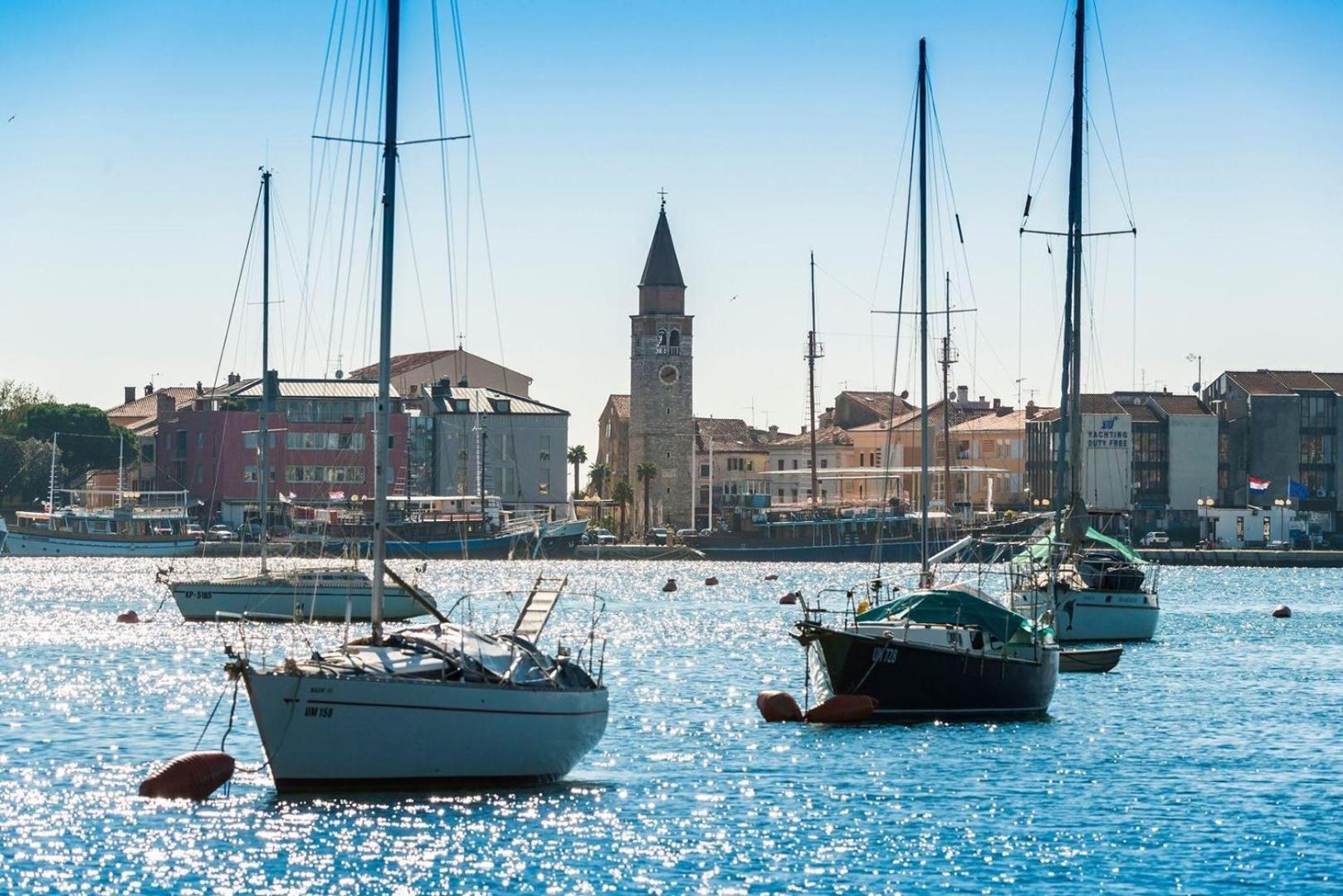 Edra Suite Apartment Umag Eksteriør bilde